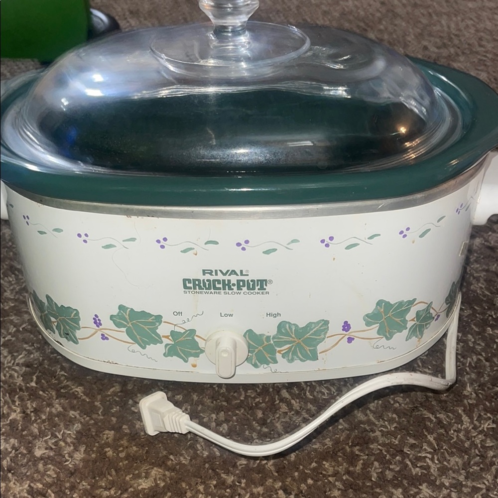 Crock-Pot Slow Cooker - Green and White